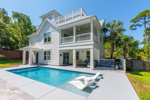 Gulf Pines House | A Sea of Blue - 241 Overlook Dr