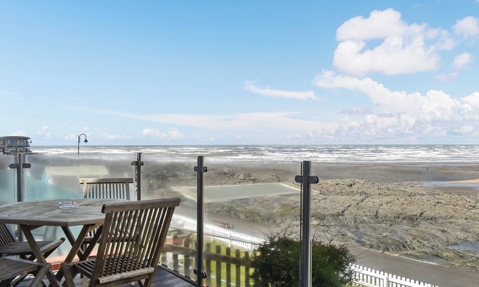 Westleigh Cottage | A seaside sanctuary perched on the shores of Westward Ho.