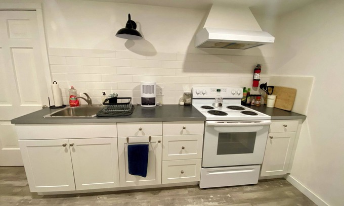Meaford Apartment | A short walk to the beach and downtown! Pet friendly, hiking, paddling, skiing!