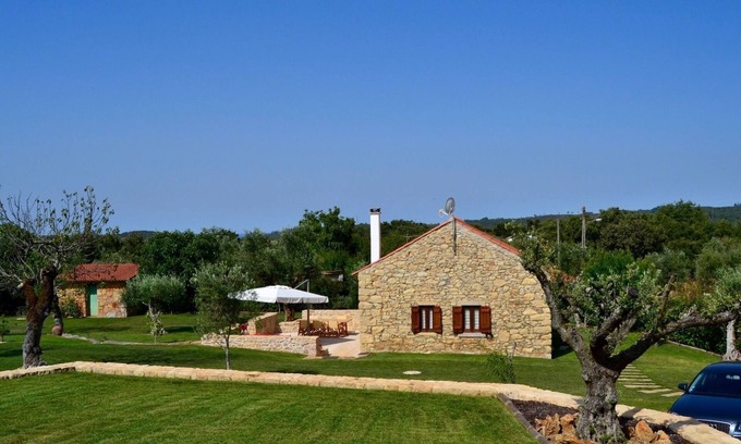 Alvaiazere House | A small corner of paradise with private pool