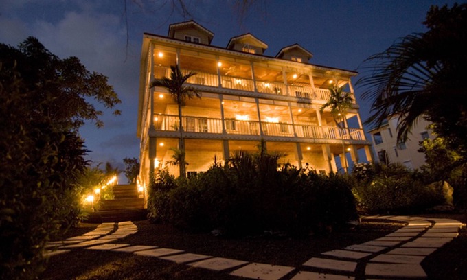 Gambier Hotel | A Stone's Throw Away
