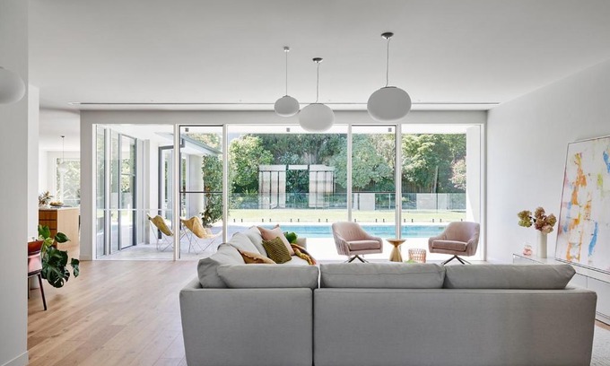 Kew Apartment | A studly transformation has taken place behind the original