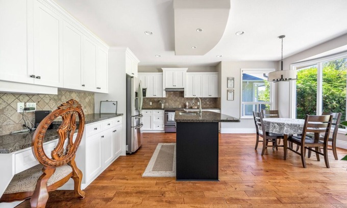 Maple Ridge House | A Stunning Dream Home in Albion Maple Ridge