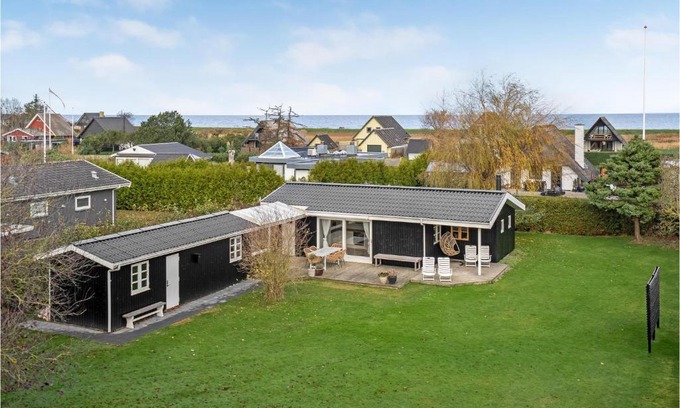 Tørresø House | A Stunning Home In Otterup With 3 Bedrooms And Wifi