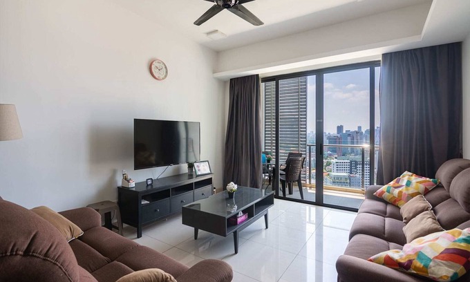 Golden Triangle Apartment | A Stylish High Floor 3BR Apt at Bukit Bintang