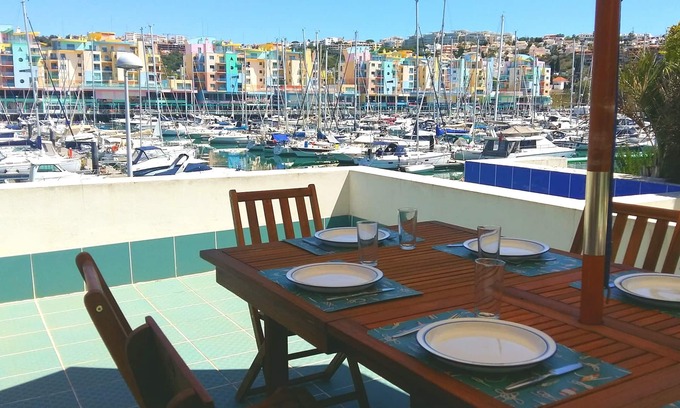 Albufeira Villa | A Villa with pool in the first line of the Marina