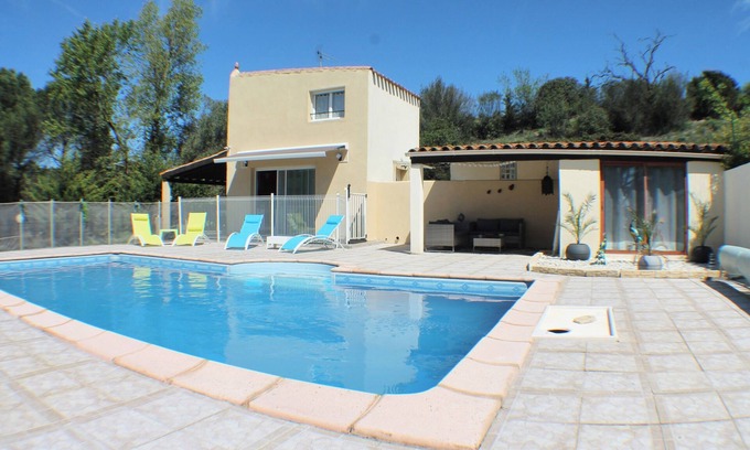 Villedubert House | A Villedubert, Proche du Canal du Midi, Gîte Indépendant Avec Piscine