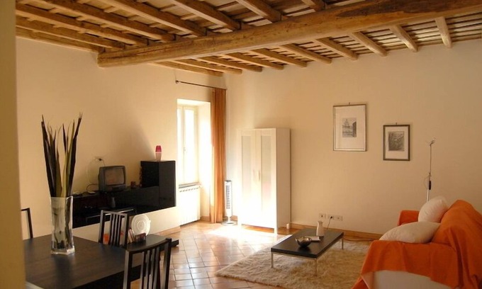 Rione XI Sant'Angelo Apartment | A wonderful 2 Bedrooms flat in Roman Ghetto