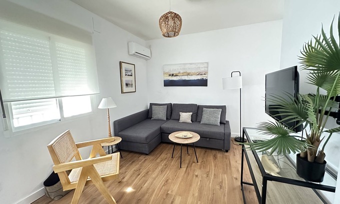 Santa Cruz Apartment | Abades Suite next to the Cathedral of Seville