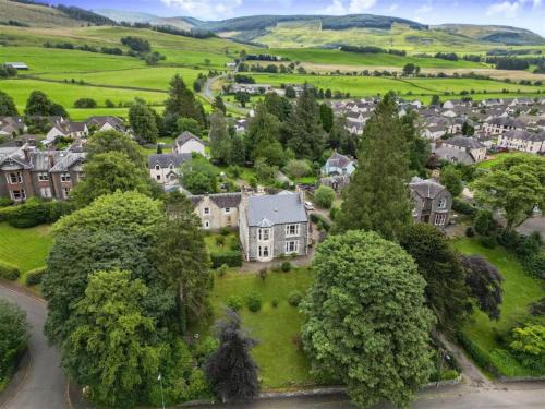 Moffat House | Above & Beyond at Warriston Lodge