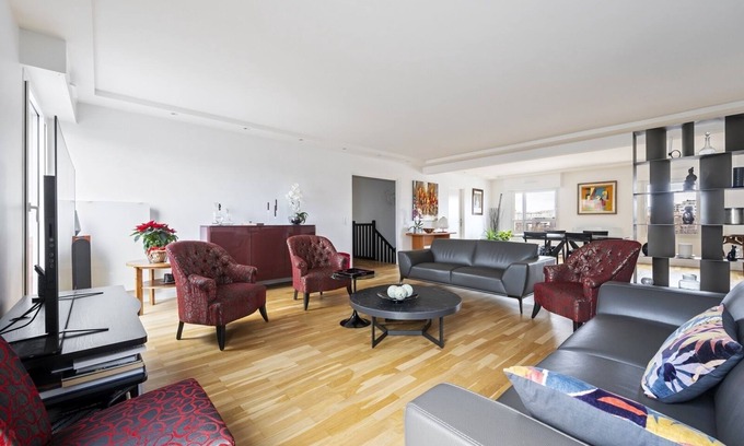 Bercy Apartment | Abstract Allure, by Veeve