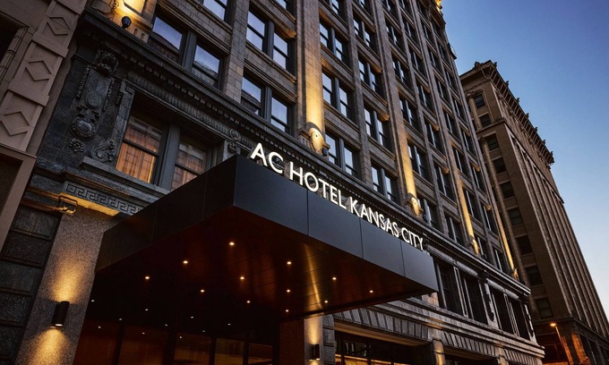 Financial District Hotel | AC Hotel by Marriott Kansas City Downtown