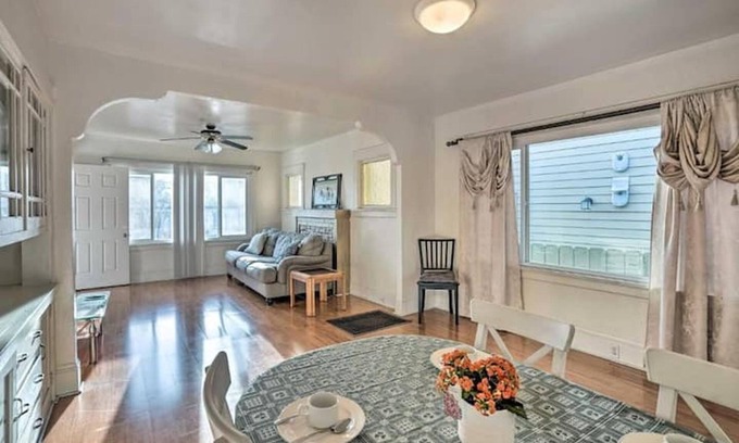 Dimond House | AC! Work team! Family! Nice2 house=2b1b + studio washer dryer! parking! 1price