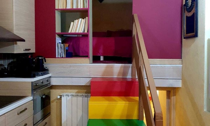 Incudine Bed & Breakfast | Accogliente Bilocale Colorato in Montagna a 10 Minuti Dalle Piste da sci