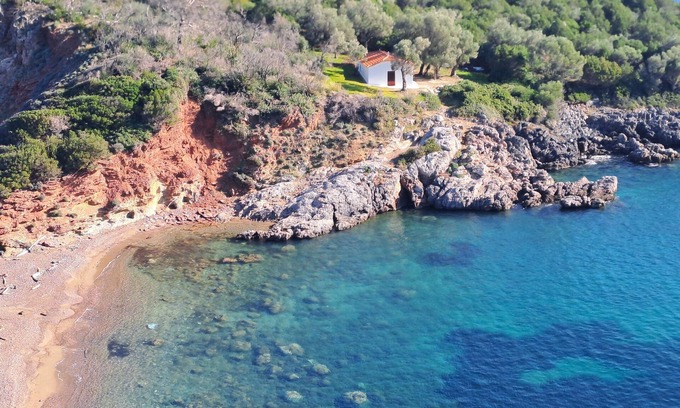 Stagira-Akanthos Cottage | Accommodation in front of the beach with unlimited sea views.