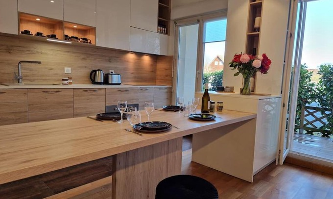 Lamorlaye Apartment | Accueillant et pratique, proche de Chantilly et du parc Asterix