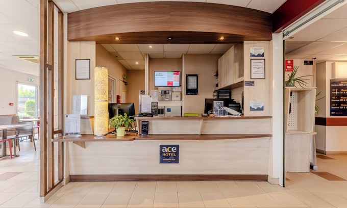 Noyelles-Godault Hotel | Ace Hôtel Noyelles Godault