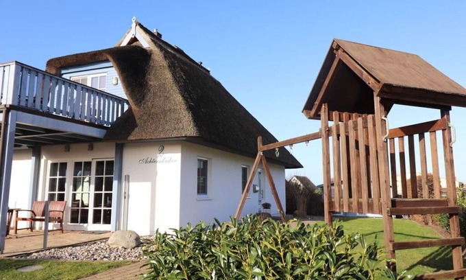 Zinnowitz House | Achternkieker Comfortable holiday residence