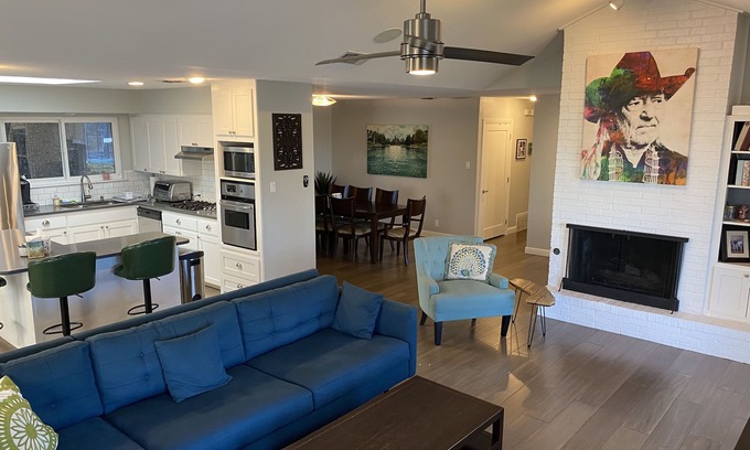 Barton Hills House | ACL Zilker-Barton Springs-Downtown-Walking Distance to Everything!