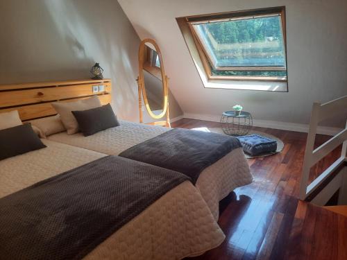Canfranc-Estacion Apartment | Acogedor y cálido apartamento con vistas a la montaña