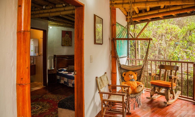 Villa de Leyva Apartment | Acogedora Habitación Doble con Baño