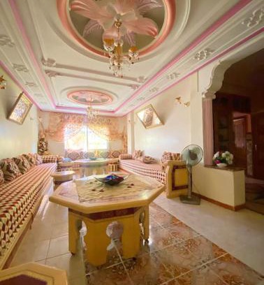 Tangier Apartment | Acogedora y familiar casa totalmente amueblada