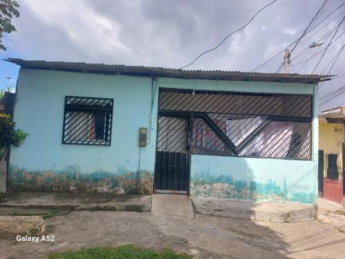 Tenone House | Acomodarcop