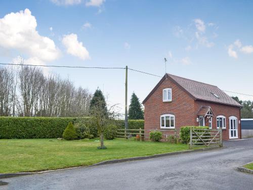Leominster House | Acorn Cottage