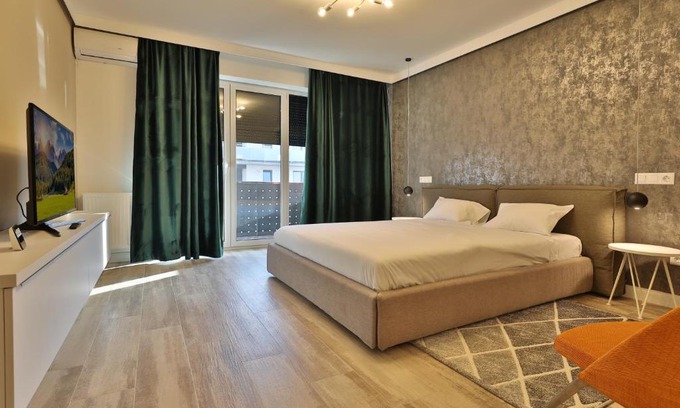 Brasov Apartment | Ada Luxury B51