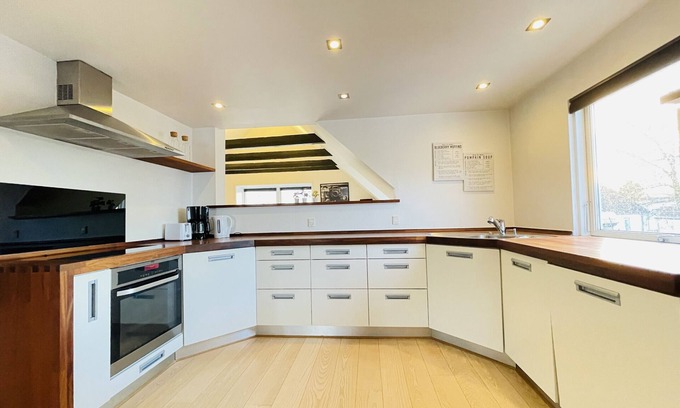 Svenstrup Apartment | aday - 3 bedrooms luxurious apartment in Svenstrup