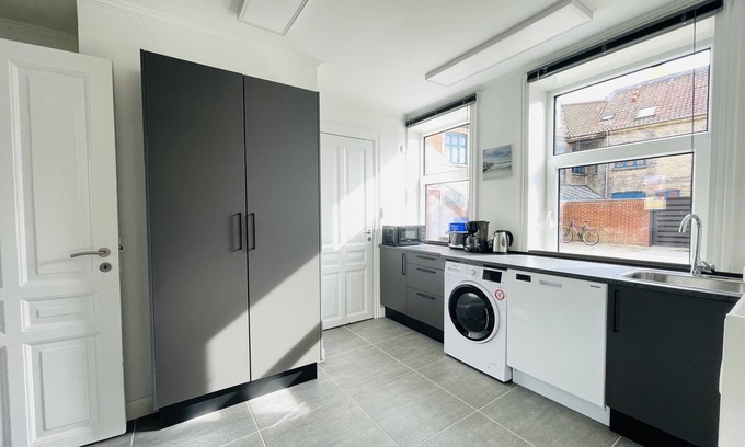 Frederikshavn Apartment | aday - Beautiful 2 bedrooms apartment in the heart of Frederikshavn