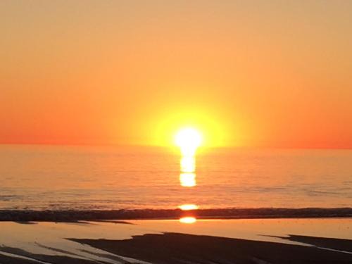 Semaphore Apartment | Adelaide - Semaphore Beach Front