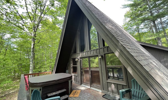 Jay Cabin | Adirondack A-Frame - Ski/Cozy/Mountain Retreat