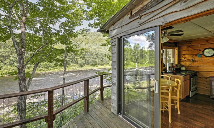 The Glen Cottage | Adirondack Mountains Cottage Near Gore Mountain!