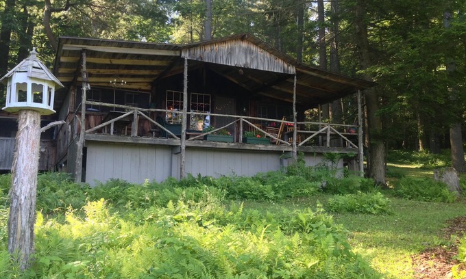 Weatogue Cottage | Adirondack-Style/Cottage-Beautiful Lake & Mountain Views-Peaceful!