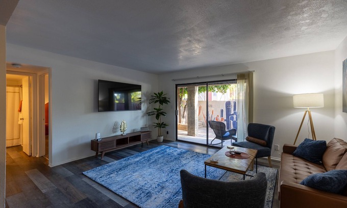 Mesa Condo | Adorable 2 bedroom condo near many amenities in Fiesta District of Mesa Az.