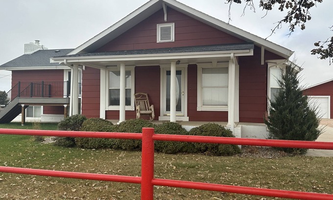 Eaton House | Adorable Farmhouse within steps of Double Check Arena!