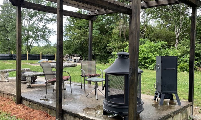 Hickory Apartment | Adorable Loft