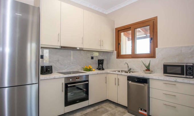 Ayios Kirikos Villa | Adriana di Levante villa complex