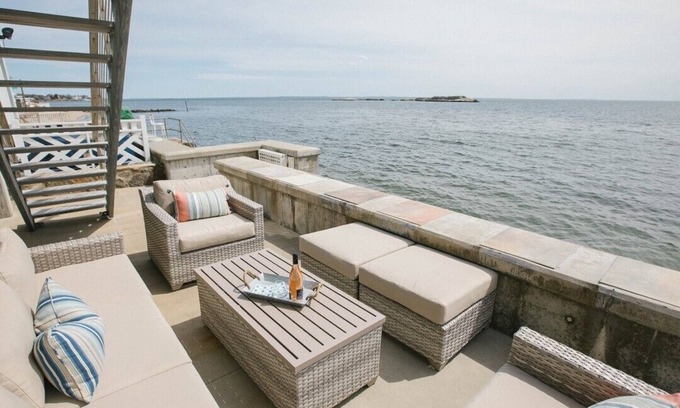 Westbrook Center House | Adults Only Toes In The Sand Beachfront Charmer