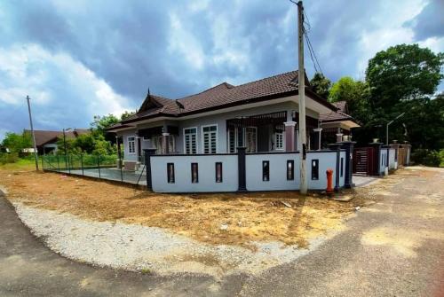 Marang District House | Adyan Homestay Terengganu