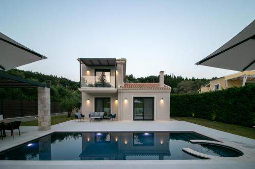 Agios Georgios Pagon Villa | Aelia Villa