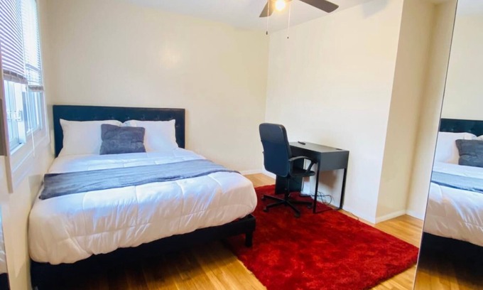 Laurel House | Affordable 1 Bedroom Terrace view in a Quiet Neighborhood #4