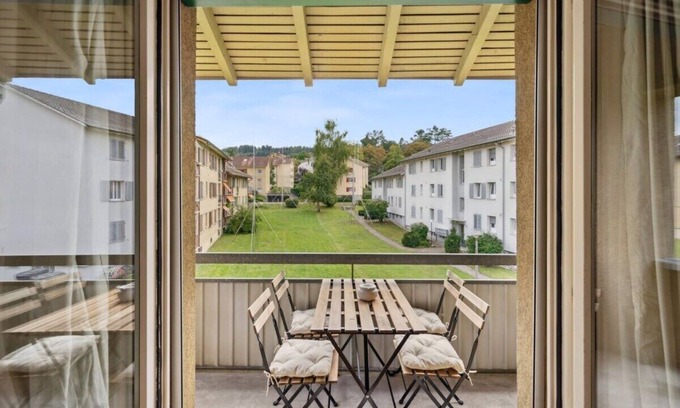 Center Apartment | Affordable Comfort in Zurich