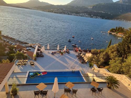 Rose Hotel | Agape Rose Hotel