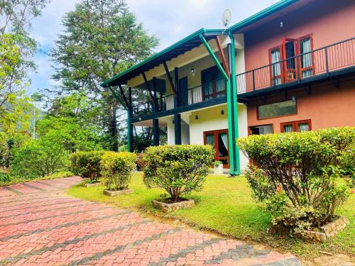 Lindula Hotel | Agarapathana Estate Holiday Bungalow