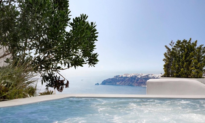 Imerovigli Villa | Agate Suite with Hot tub and sea view by Caldera Houses