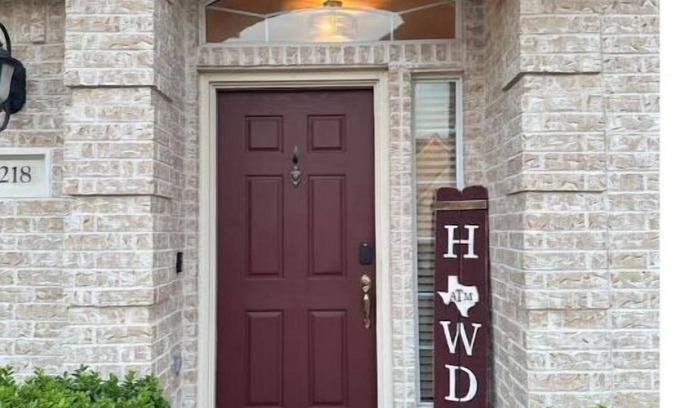 Wellborn Condo | Aggie Fan Cave