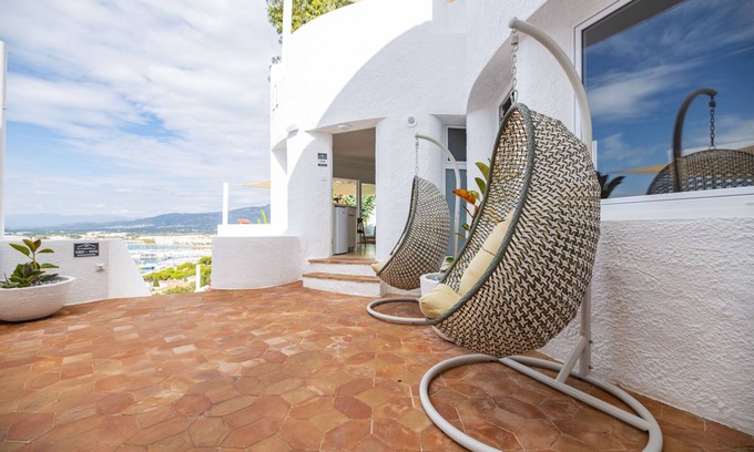 Almadraba-Canyelles Apartment | Agi Castell Mar 1008 Apartamento for rent in Roses Girona.