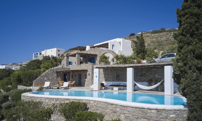 Drios Villa | Agnanti Villa by Fantasia Villas